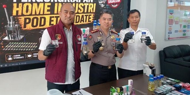 Polda Sumut Bongkar Home Industri Vape Pot Getar, Bahan Baku Etomidate Senilai Rp2,5 Miliar Disita