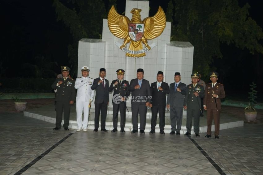 Malam Renungan Suci di Kisaran, Bupati Asahan Ajak Generasi Muda Lanjutkan Perjuangan Pahlawan
