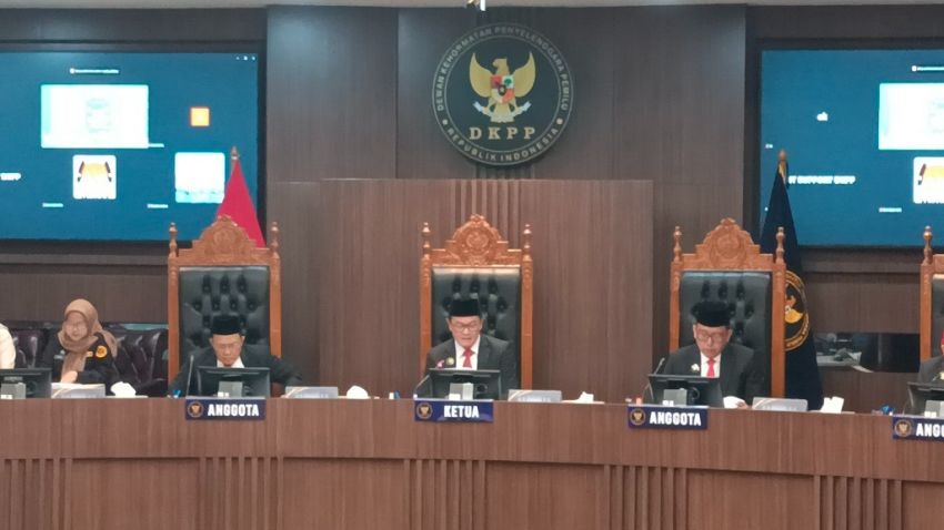 Bukan Wewenang KPU Era Sekarang: DKPP Tegas Tolak Aduan Bonatua soal Verifikasi Ijazah Jokowi