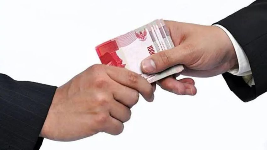 Ganti Rezim Cuma Ganti Wajah, Ini Alasan Korupsi RI Tak Kunjung Tumbang