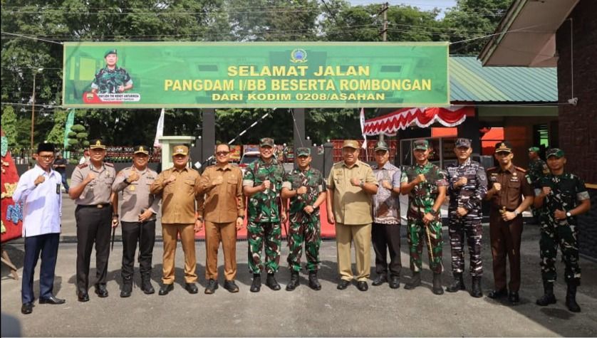 Resmikan Masjid Al Ikhlas hingga Santuni Yatim, Pangdam Sambangi Kodim Asahan