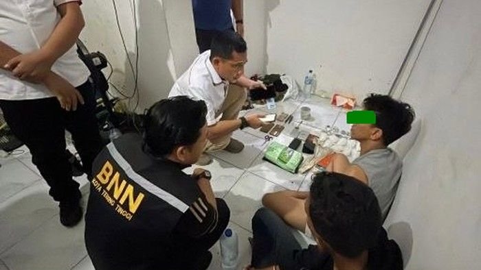 Kamar Kos di Tebing Tinggi Disulap Jadi Gudang Sabu, BNN Sita 1 Kg Barang Bukti