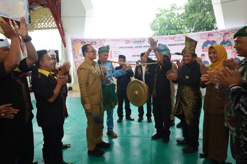 Upaya Jaga Warisan Budaya, Wakil Wali Kota Tanjungbalai Buka Festival Pencak Silat Tradisional dan Pelantikan Pengurus PPSI 2026&ndash;2031