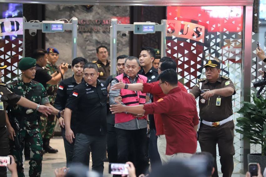 Hari Ini Lewat Layar Zoom, Lodewyk Pusung Bantah Terlibat Pengadaan BGN dan Sebut Deretan Nama Pejabat Berwenang
