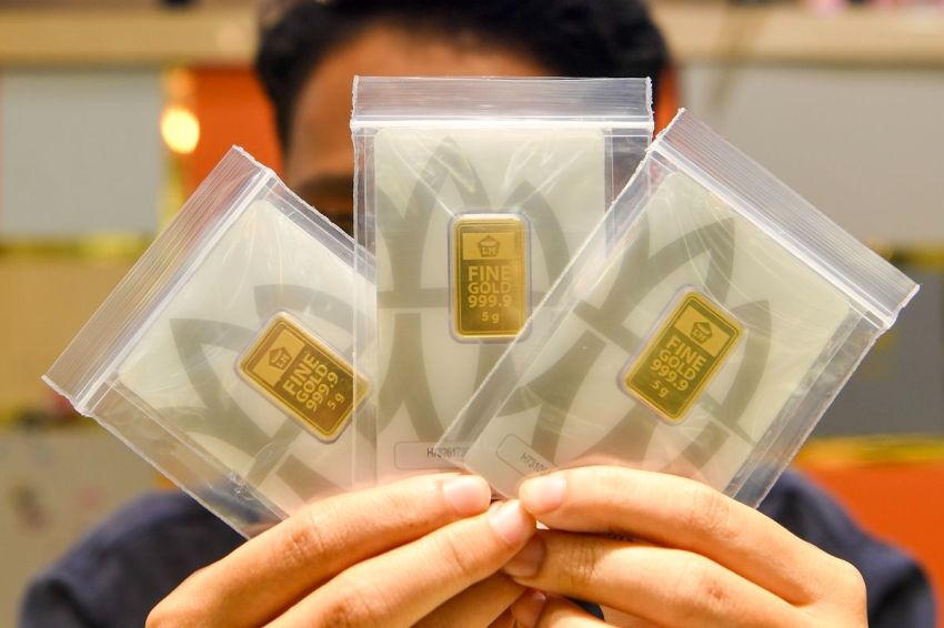 Sehari Melesat 3 Persen, Emas Antam Melonjak Rp80 Ribu ke Rp2,725 Juta per Gram