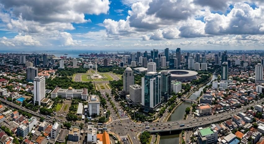 Cuaca Jakarta Hari Ini, Senin 3 Agustus: Lima Wilayah Cerah, Kepulauan Seribu Berawan