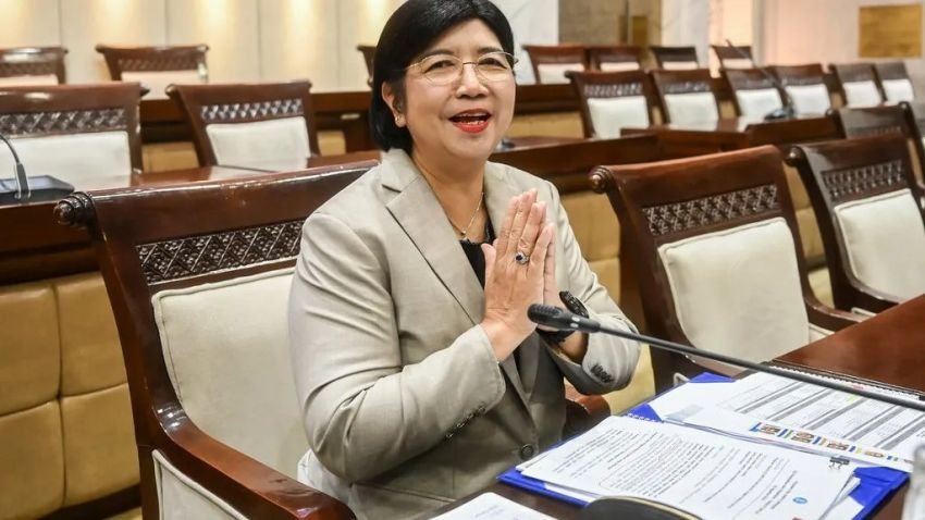 DPR Resmi Lantik Destry Damayanti Jadi Gubernur BI 2026-2031