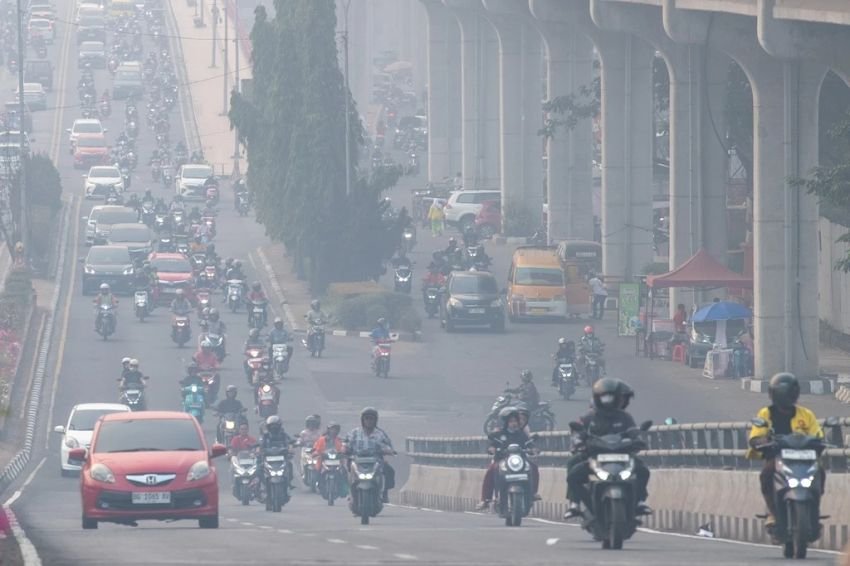 12.600 Balita Terkena ISPA Akibat Karhutla, DPR: "Jangan Tunggu Masyarakat Sakit Baru Negara Bergerak"