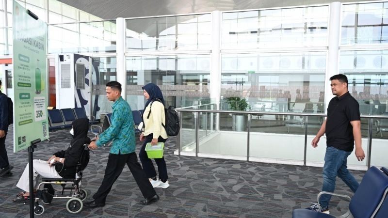 Siswi Korban Dugaan Keracunan MBG di Karo Dirujuk ke RSCM, Kondisi Febi Mulai Lebih Segar
