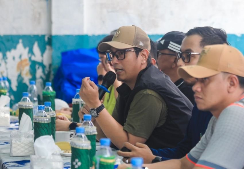 Rico Waas Minta Pelayanan Administrasi Tak Berbelit: Jika Masuk Pagi, Siang Harus Selesai!