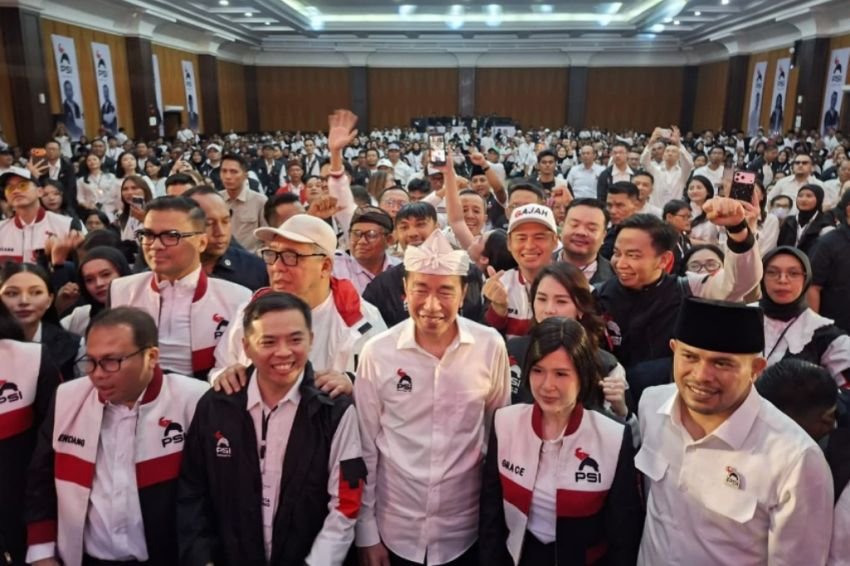 Jokowi imbau kader PSI tidak jadikan ambang batas parlemen beban menuju Pemilu 2029