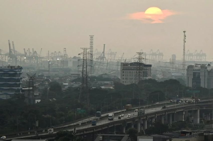 Meski Diguyur Hujan Kualitas Udara Medan Terburuk di Sumut, AQI 110 Tak Sehat Bagi Kelompok Sensitif