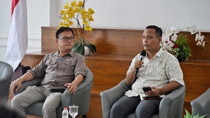 Ancaman ISPA akibat Abu Sinabung dan Asap Karhutla, Dinkes Sumut Minta Warga Gunakan APD