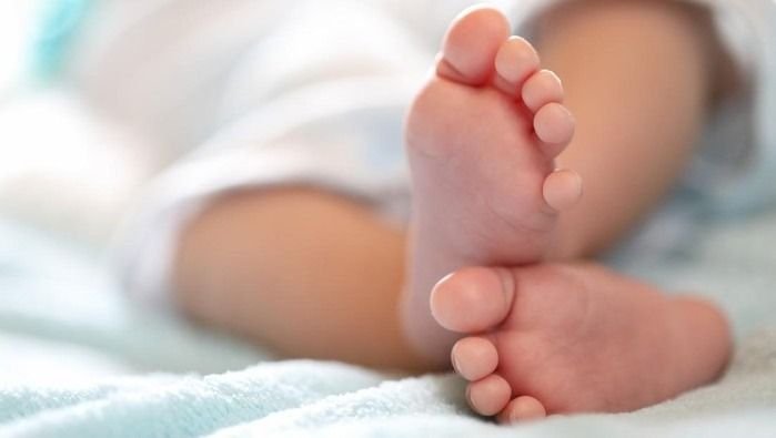 Dengar Tangisan Tengah Malam, Warga Medan Kaget Temukan Bayi Mungil Tergeletak di Steling Jualan