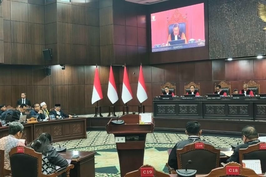 Gugatan Syarat Pendidikan Gibran di MK: Dari Dugaan "Pasal Penyelundupan" hingga Jawaban KPU