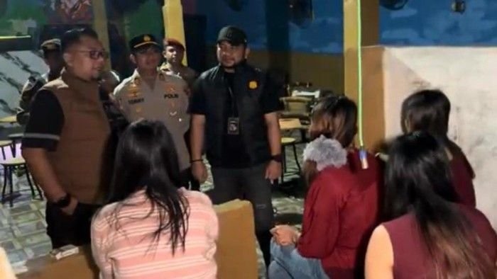 Digerebek Dini Hari, Kasir THM Janna di Deli Serdang Kepergok Edarkan Ekstasi hingga Tempat Usaha Ditutup Paksa Polisi