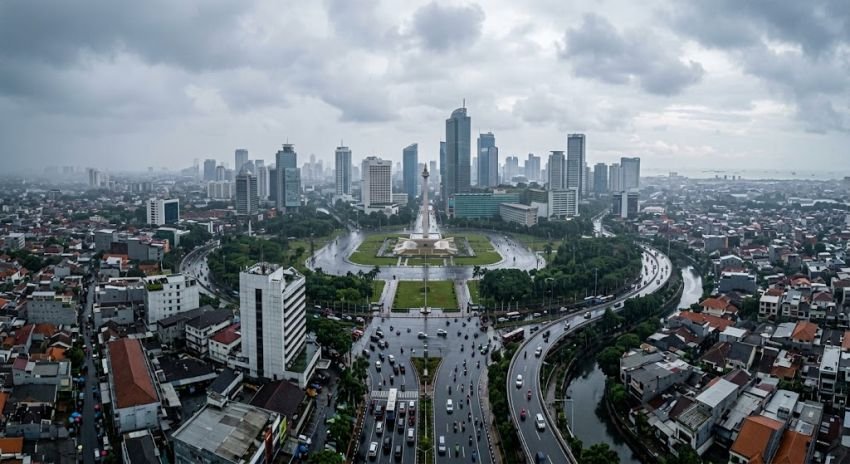 Cuaca Jakarta Hari Ini 27 September: 4 Wilayah Berpotensi Hujan Ringan