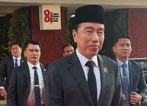 Jokowi dan Politik Perhatian