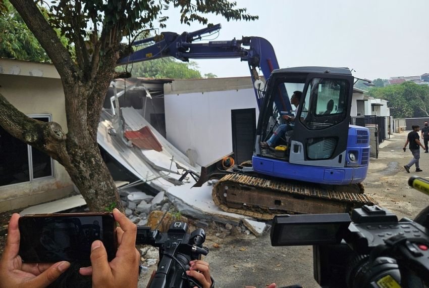 Diratakan Ekskavator Klaster Mewah Lapas Cibinong Akhirnya Dibongkar Usai Terbukti Ilegal