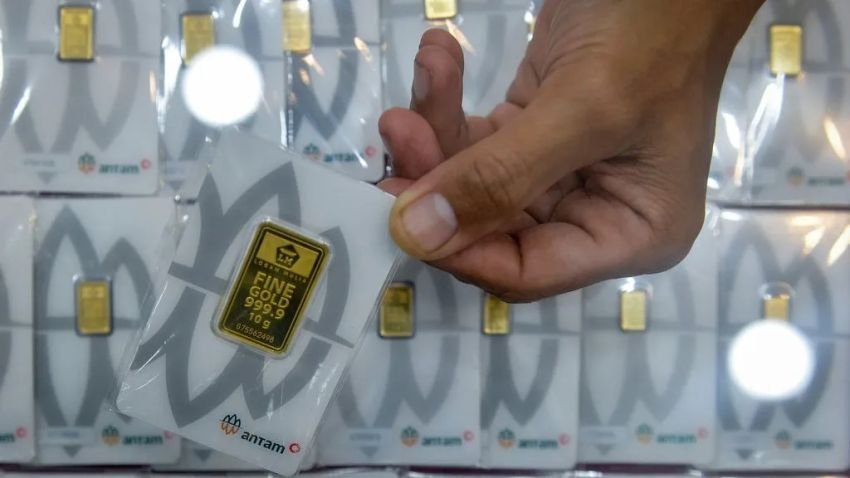 Awali Pekan dengan Koreksi Tipis! Harga Emas Antam Turun Jadi Rp2,602 Juta per Gram, Cek Daftar Lengkapnya