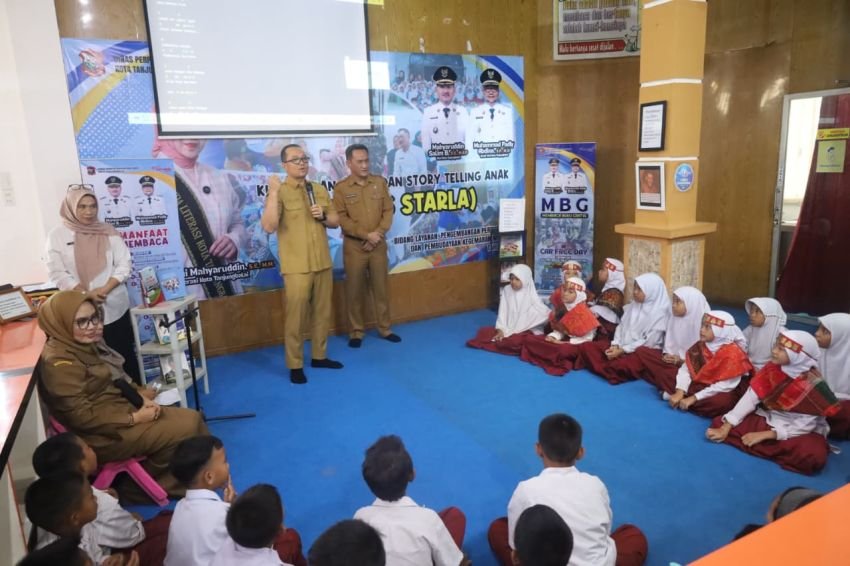 Di Tengah Gempuran Teknologi Digital, Wakil Wali Kota Tanjungbalai Ajak Anak Cintai Buku