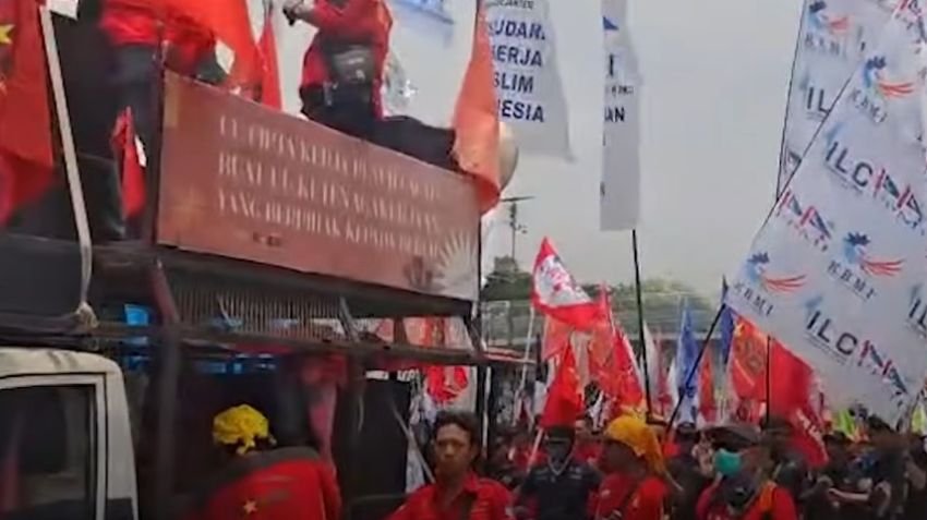 Buruh Masuk Gedung DPR, Sampaikan 11 Tuntutan RUU Pelindungan Ketenagakerjaan