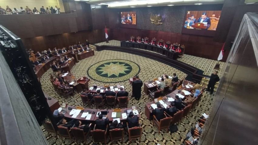 Gibran Terancam Didiskualifikasi, MK Siap Sidangkan Perkara Syarat Pendidikan Wapres