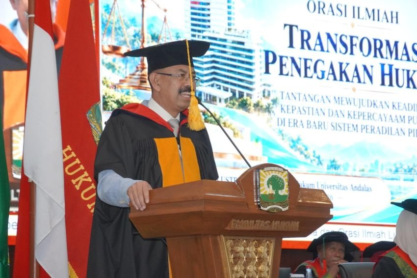Di Lustrum XV FH Unand, Wakil Jaksa Agung Soroti Tantangan Penegakan Hukum di Era Baru Peradilan Pidana