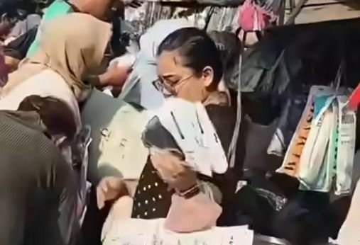 Masker Diburu karena Abu Vulkanik, DPR Ingatkan Pedagang Jangan Naikkan Harga