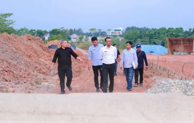 Pemkab Labusel Bangun Dua Gedung Kantor Dinas, Bupati Fery: Fasilitas yang Layak Penting untuk Tingkatkan Pelayanan Masyarakat