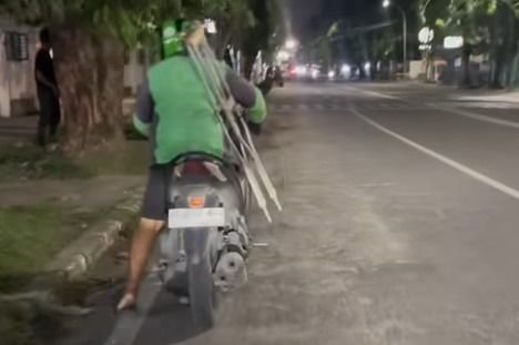 Kurir Online Tunadaksa di Medan Kaget Masuk Desil 6-10: Motor Pinjaman, Tinggal Menumpang
