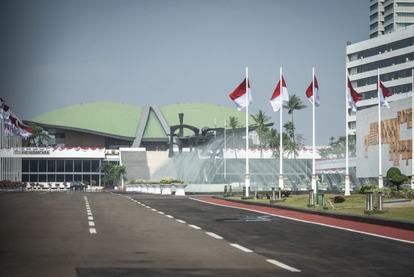 Rebutan Duit Negara! Kemendikdasmen hingga Kemenhan 'Ngantre' Tambahan Anggaran Jumbo Tembus Ratusan Triliun
