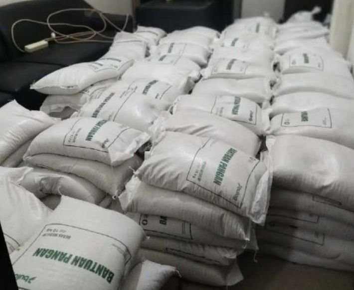 1,96 Ton Beras Bantuan Pangan Ditemukan Menumpuk di Rumah Warga Cirebon, Polisi Selidiki Asal-usulnya