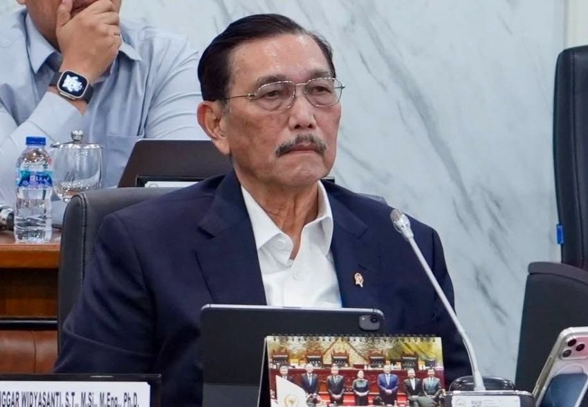 Bansos Bakal Cair Tunai, Luhut Ungkap Skema Baru Mulai 2027