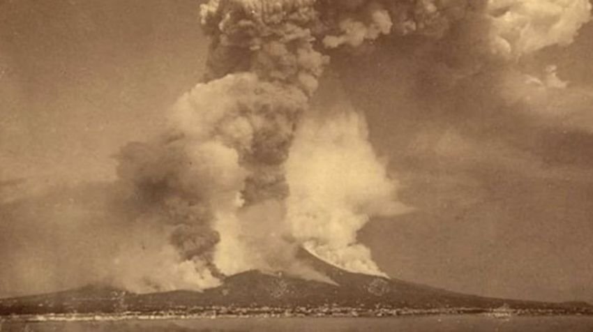 Mengenang Dahsyatnya Letusan Krakatau 1883: Ledakannya 13.000 Kali Bom Hiroshima hingga Bikin Bulan Berwarna Kebiruan