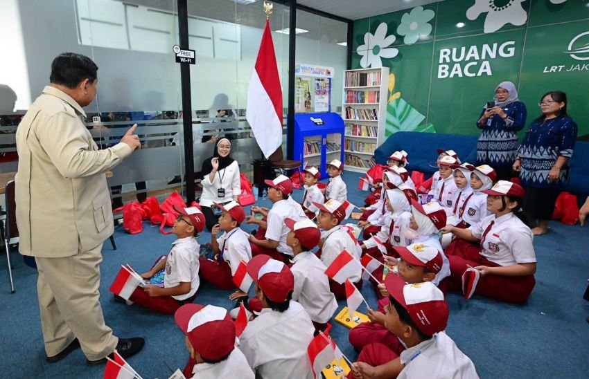 Prabowo Minta Anak SD Rajin Membaca, Made Supriatma: Presidennya dari Tentara, Cuma Dapat Laporan