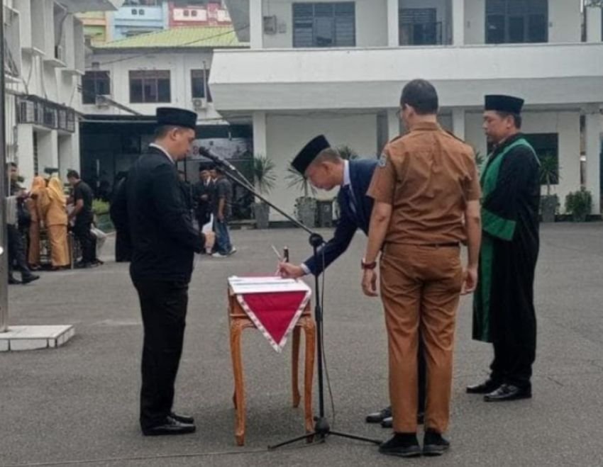 Wali Kota Binjai Amir Hamzah Lantik Sofyan Syahputra Jadi Kadisdik, 76 Kepala Sekolah Dapat SK