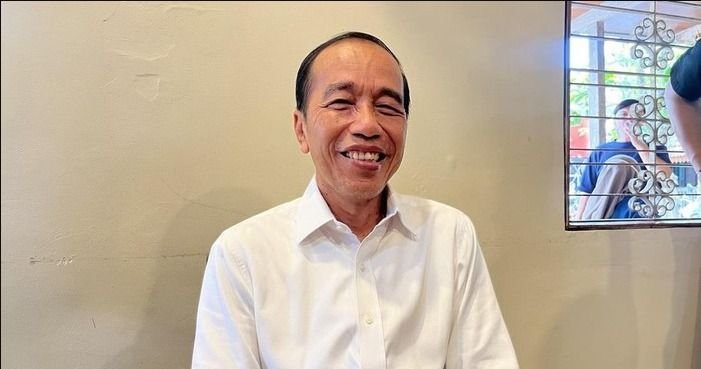 Wajib Tunjukkan Dokumen Asli! UGM Tegaskan Kampus Terbentur Aturan Ketat untuk Buka Data Ijazah Jokowi ke Publik