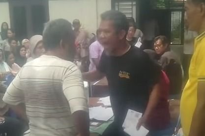Warga Helvetia Protes Bansos Beras Diduga Tak Tepat Sasaran, Wali Kota Rico Waas Buka Suara