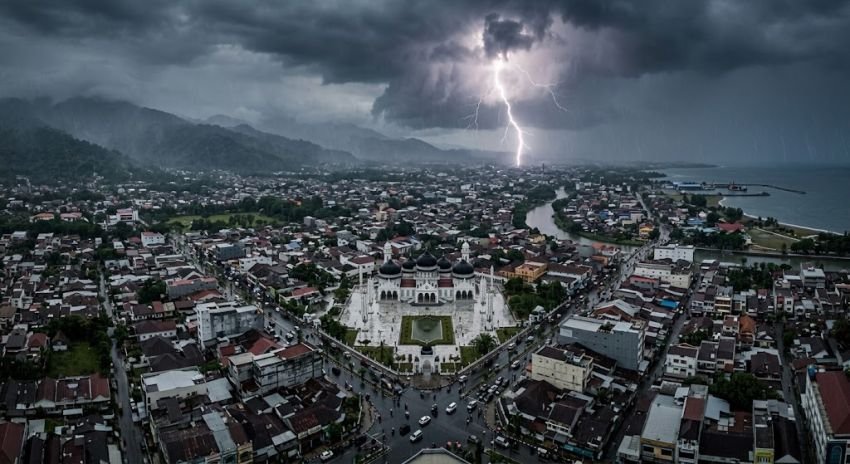 Cuaca Aceh Hari Ini 16 September: Hujan Mendominasi, 3 Wilayah Berpotensi Lebat