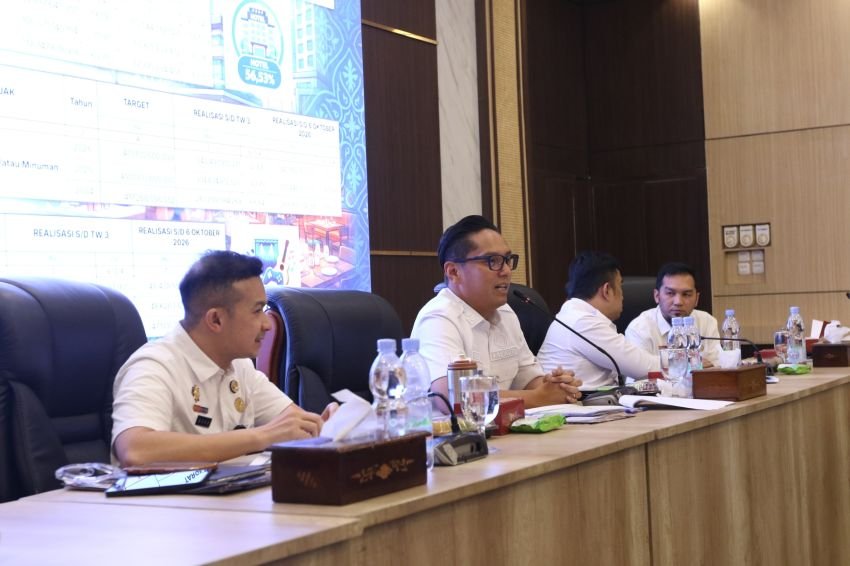 Realisasi Pajak Baru 64%: Wali Kota Medan Semprot Bapenda, Minta Agresif Kejar Target Rp 3,6 T