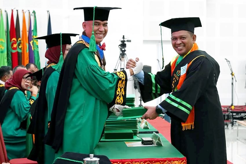 Unimal Kukuhkan 1.247 Lulusan, Danrem 011/Lilawangsa Brigjen TNI Ali Imran Raih Gelar Magister Manajemen