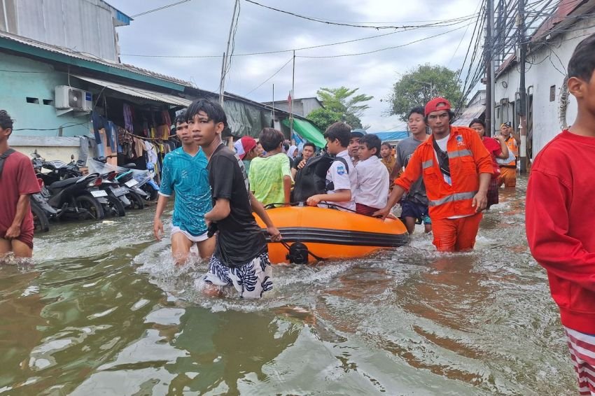 BMKG Keluarkan Peringatan Siaga Banjir Rob Medan Utara, Pasang Laut Capai 2,7 Meter