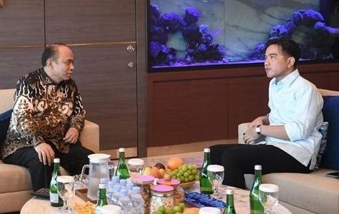Budi Arie Bela Gibran di Tengah Wacana Pemakzulan: Jangan Sekali-Sekali Lawan Anak Muda!