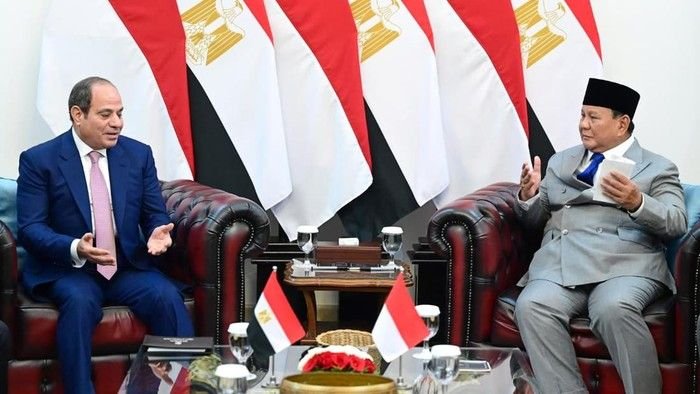 Bikin Bangga, Prabowo Ungkap Bahasa Indonesia Resmi Diajarkan di Al-Azhar Mesir Saat Sambut El-Sisi