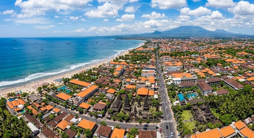 Cuaca Bali Hari Ini 11 Oktober: Mayoritas Cerah, Denpasar dan Badung Capai 33 Derajat