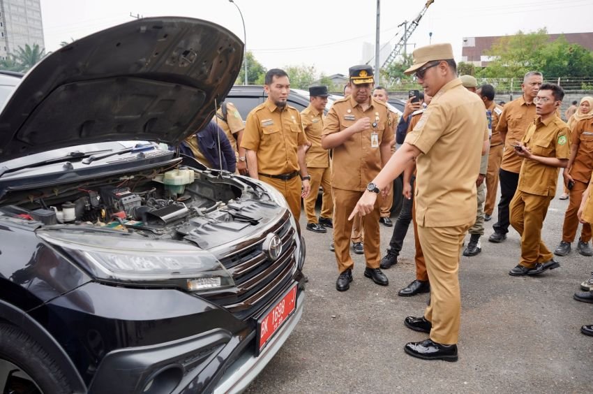 Rico Waas Temukan Kendaraan Dinas Pemko Medan Nunggak Pajak, Ada yang Tanpa Pelat dan Spion