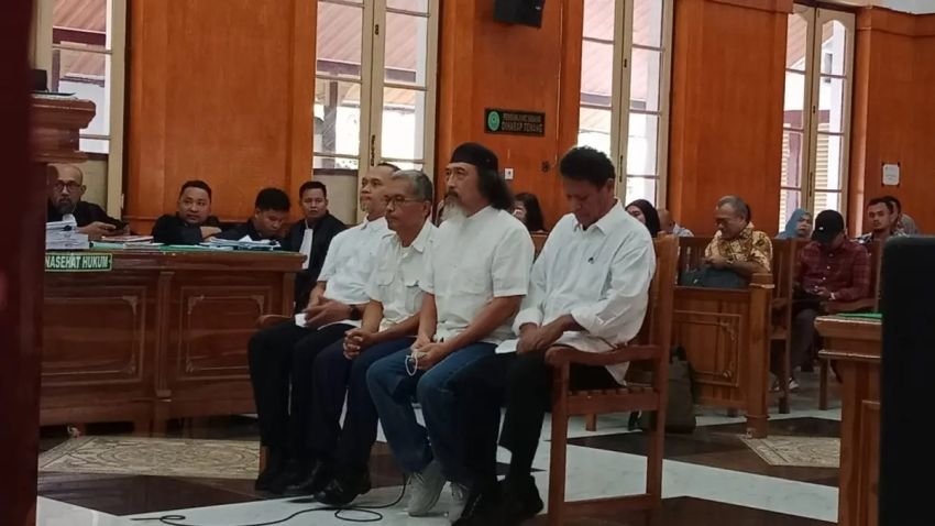 &ldquo;Mana Saksinya?&rdquo; Hakim Kesal saat Sidang Dugaan Korupsi Jasa Pemanduan Kapal KSOP Belawan