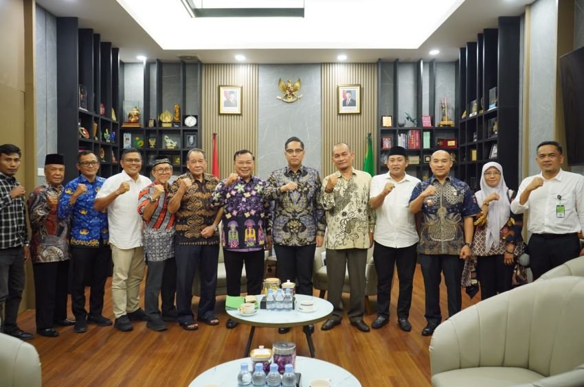 Lahan Makam Warga Suka Maju Medan Penuh, Rico Waas Tawarkan TPU Simalingkar B