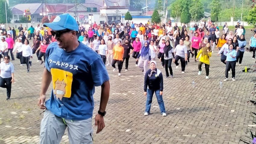 Tingkatkan Kebugaran dan Produktivitas Kerja, ASN Pemkab Simalungun Rutin Gelar Senam Bersama